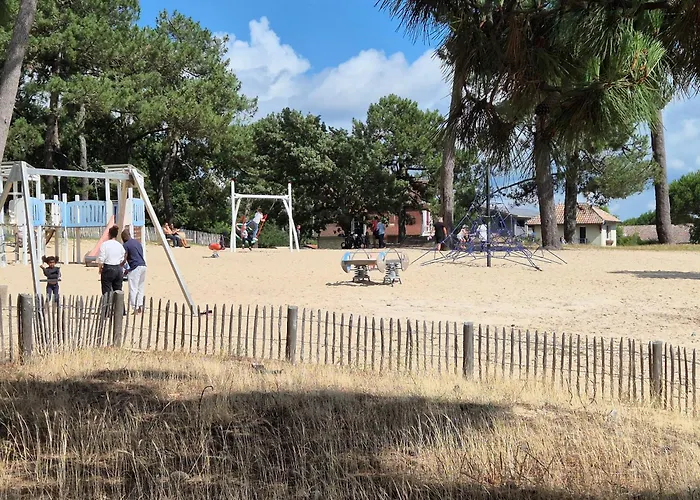 Avec Terrasse Pour 2 Personnes A Lejlighed *