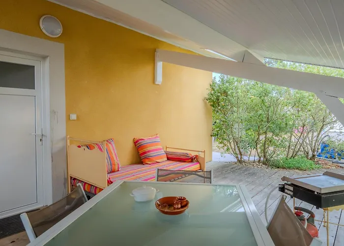 Lejlighed Avec Terrasse Pour 2 Personnes A *